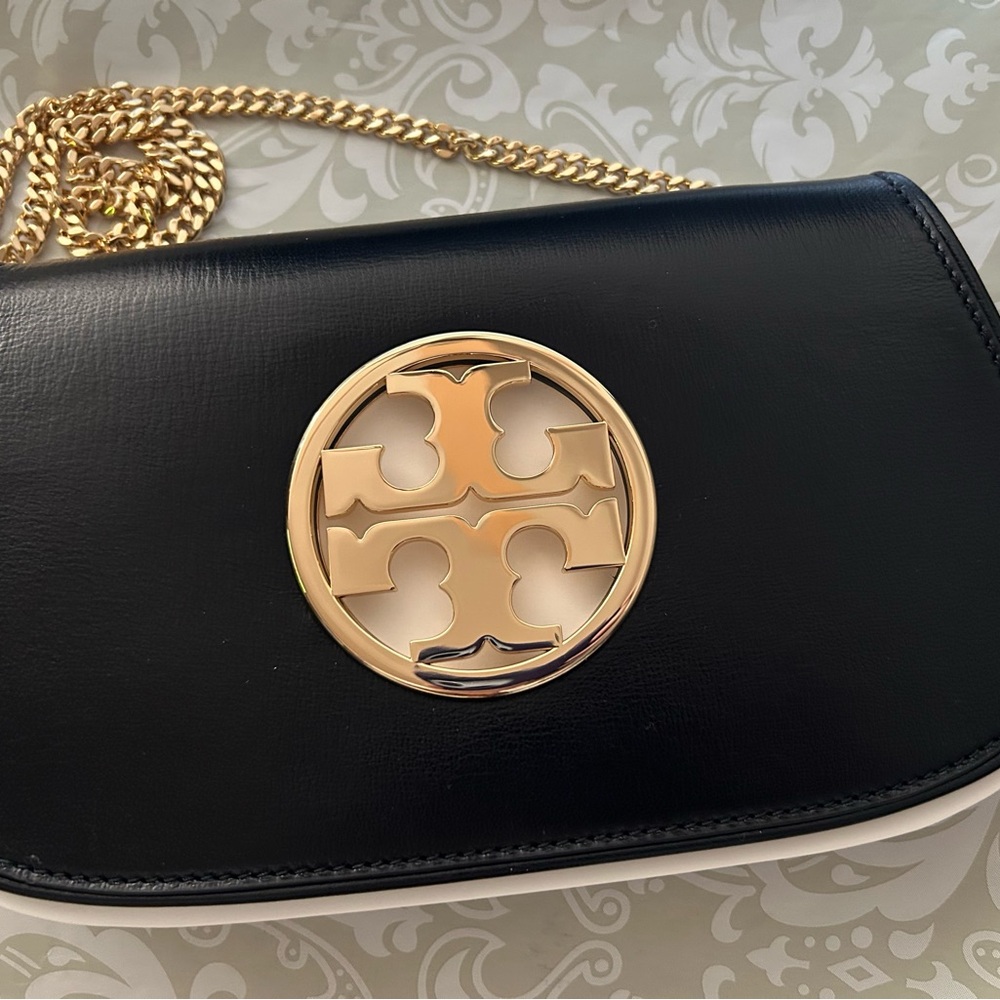 SOLD 💯Authentic Tory Burch Reva Clutch Convertible Leather Handbag Black New - Picture 5 of 5